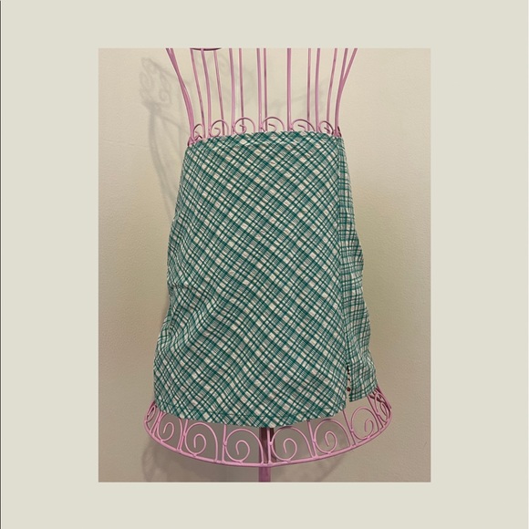Urban Outfitters Krista Plaid Notched Mini Skirt - Picture 4 of 8